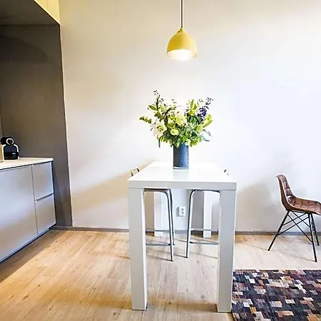 House Of Arts & Crafts Bed & Breakfast 4*