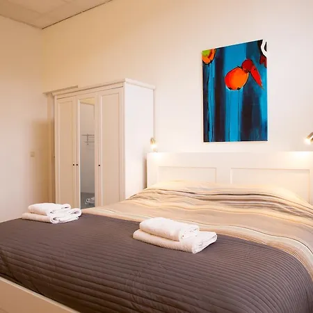 House Of Arts & Crafts אמסטרדם